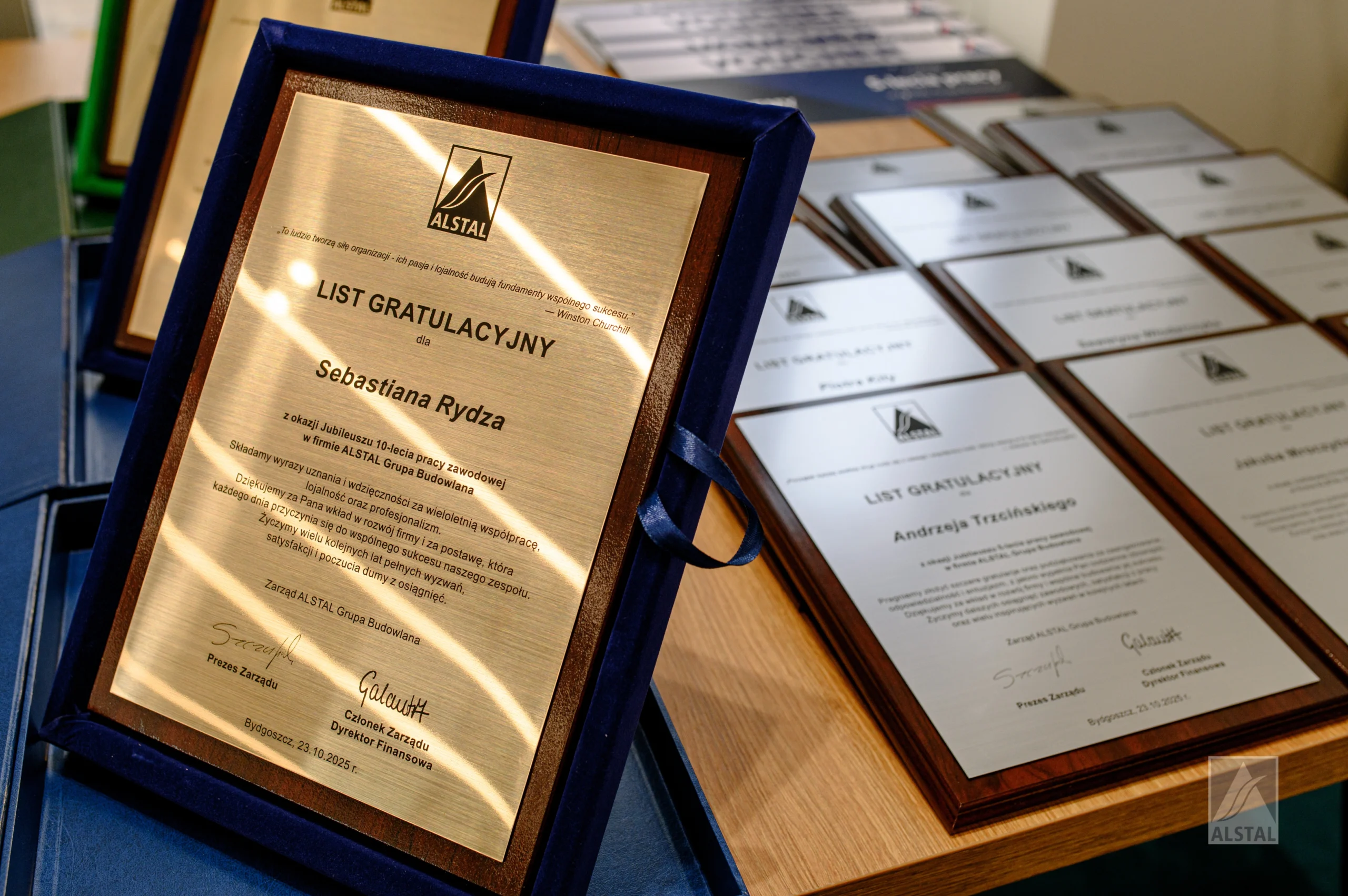 Dyplomy jubileuszowe pracowników ALSTAL 2025